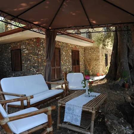 Farm stay Agriturismo La Focazza *