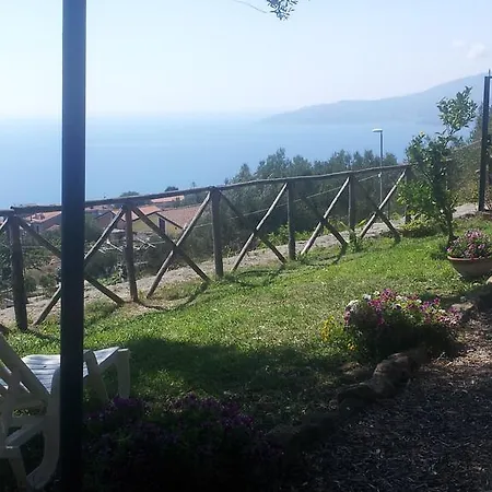 Farm stay Agriturismo La Focazza Ascea
